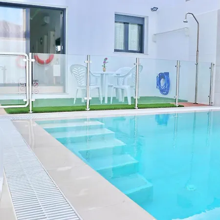 Casa Con Piscina De Agua Salada Ii
